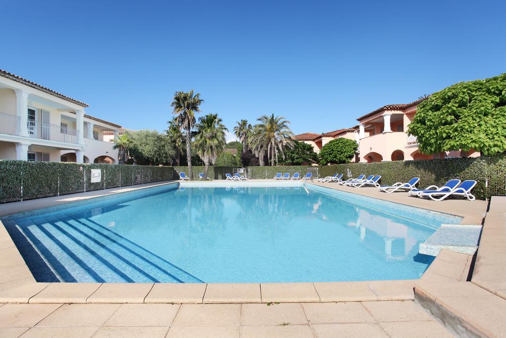 غريمو Residence Odalys La Palmeraie المظهر الخارجي الصورة
